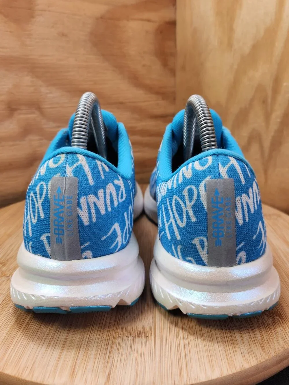 Brooks Launch 7 Womens Blue Running On Hope Brave Like Gabe Shoes Size 8.5